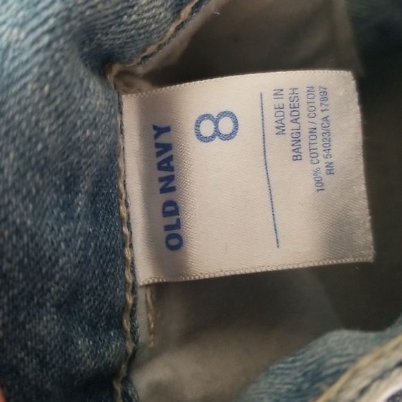 Old Navy Cutest Jean Shorts Ever - Really show off your legs 😁 - Picture 6 of 11